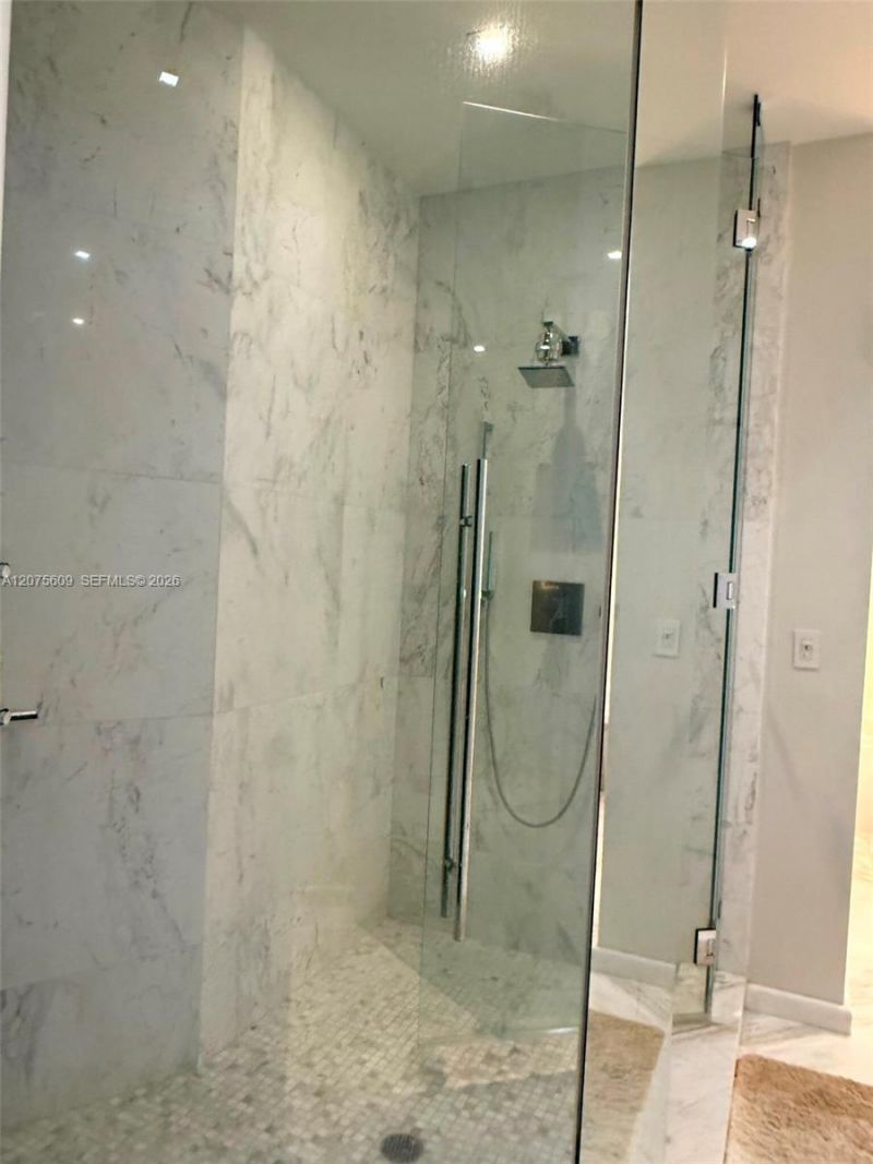 701 N Fort Lauderdale Beach Blvd, Unit 214, Fort Lauderdale, FL 33304 Photo