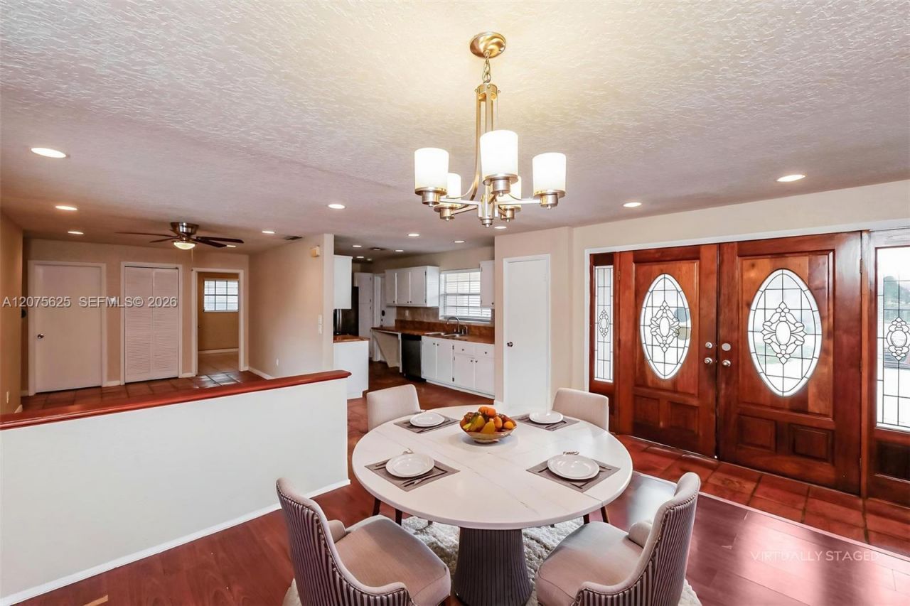 7518 NW 42nd Dr, Coral Springs, FL 33065 Photo