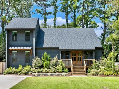 806 Law Lane, Mount Pleasant, SC 29464