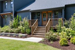 806 Law Lane photo 4