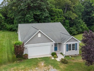 165 Oak Spring Ln, Madison Heights, VA 24572