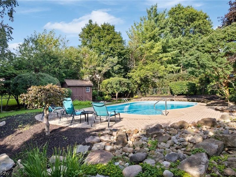 2317 Raintree Street NE, Canton, OH 44705 Photo 14