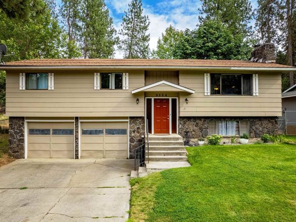 8524 N Hill N Dale St, Spokane, WA 99208