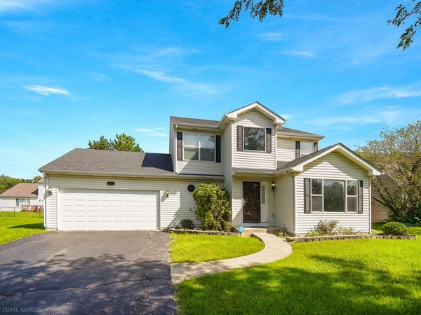 1434 Hawk Drive , Bolingbrook, IL 60490