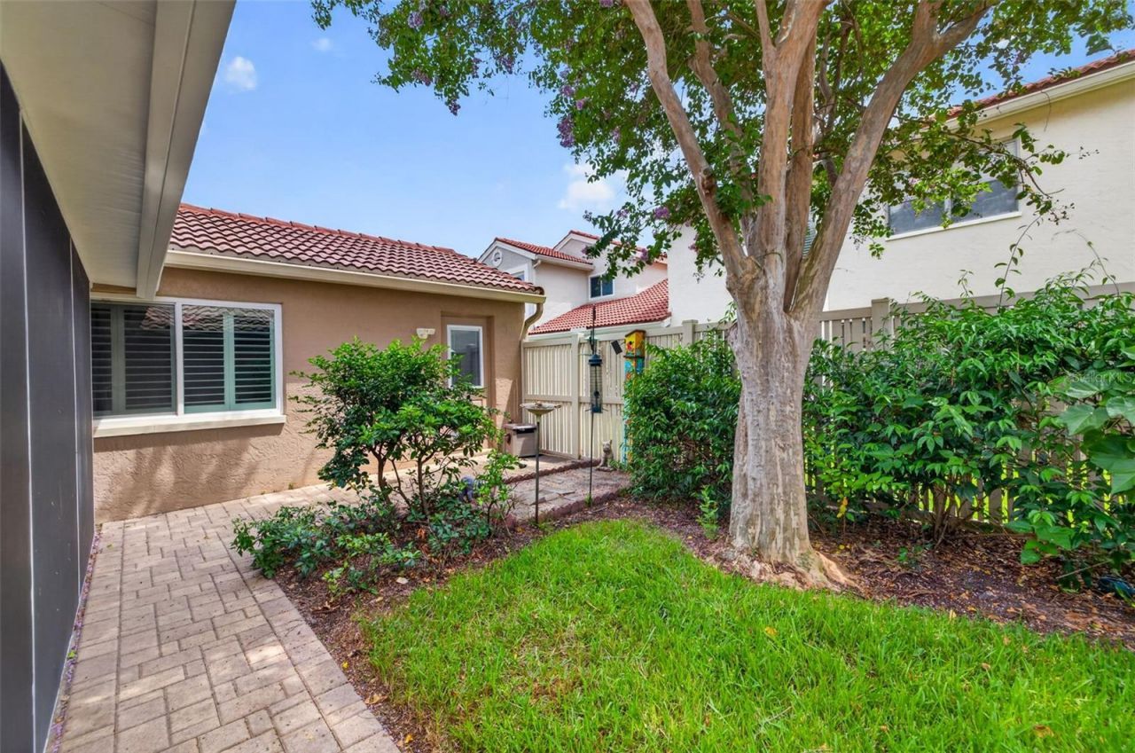 495 St Tropez Circle Ne, Saint Petersburg, FL 33703 Photo