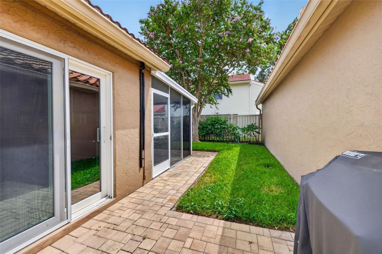 495 St Tropez Circle Ne, Saint Petersburg, FL 33703 Photo