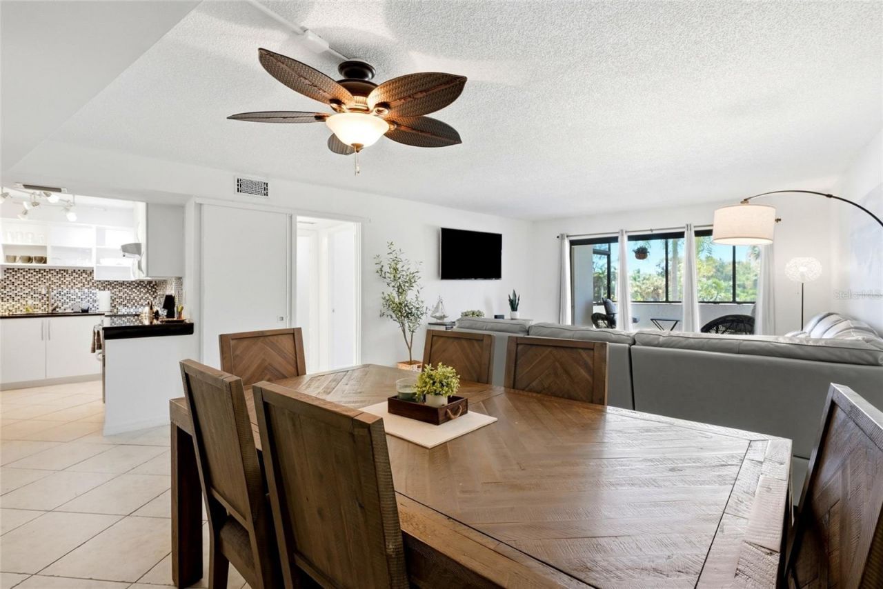 5855 Midnight Pass Road , Unit 222, Sarasota, FL 34242 Photo