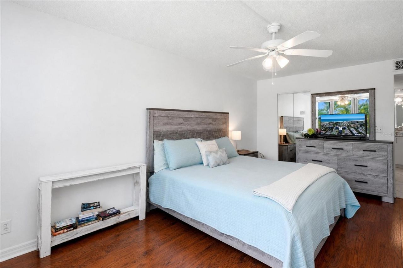 5855 Midnight Pass Road , Unit 222, Sarasota, FL 34242 Photo