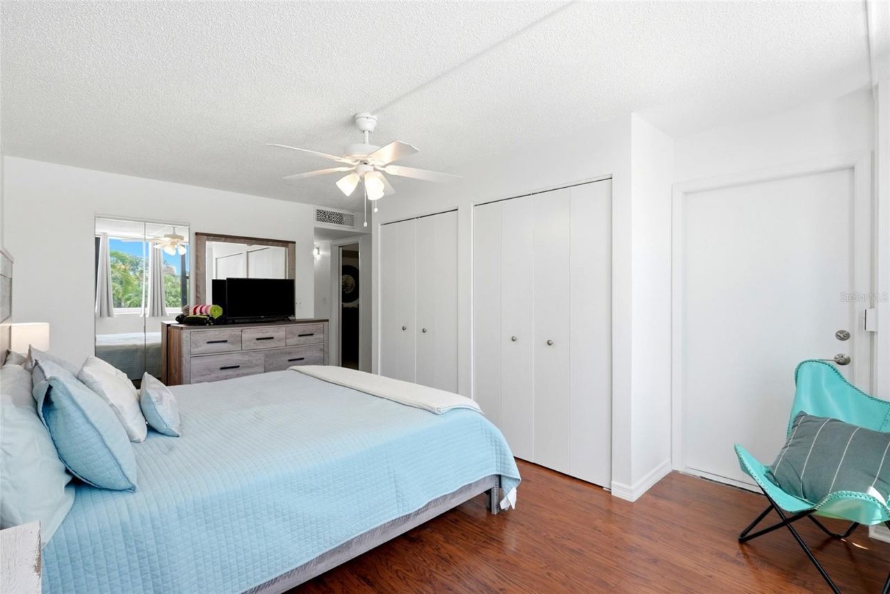 5855 Midnight Pass Road , Unit 222, Sarasota, FL 34242 Photo