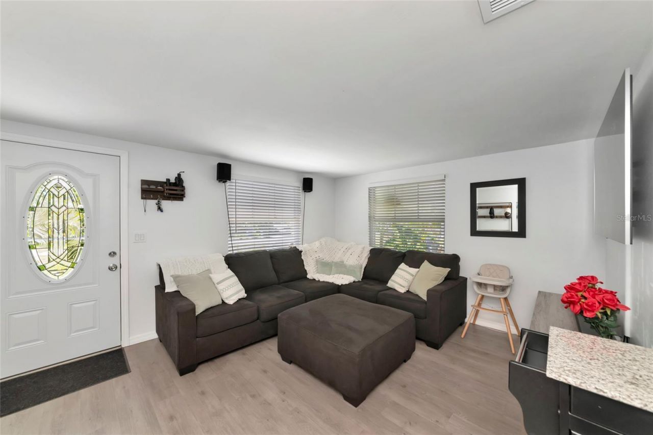2951 Edgewood Lane, Sarasota, FL 34231 Photo