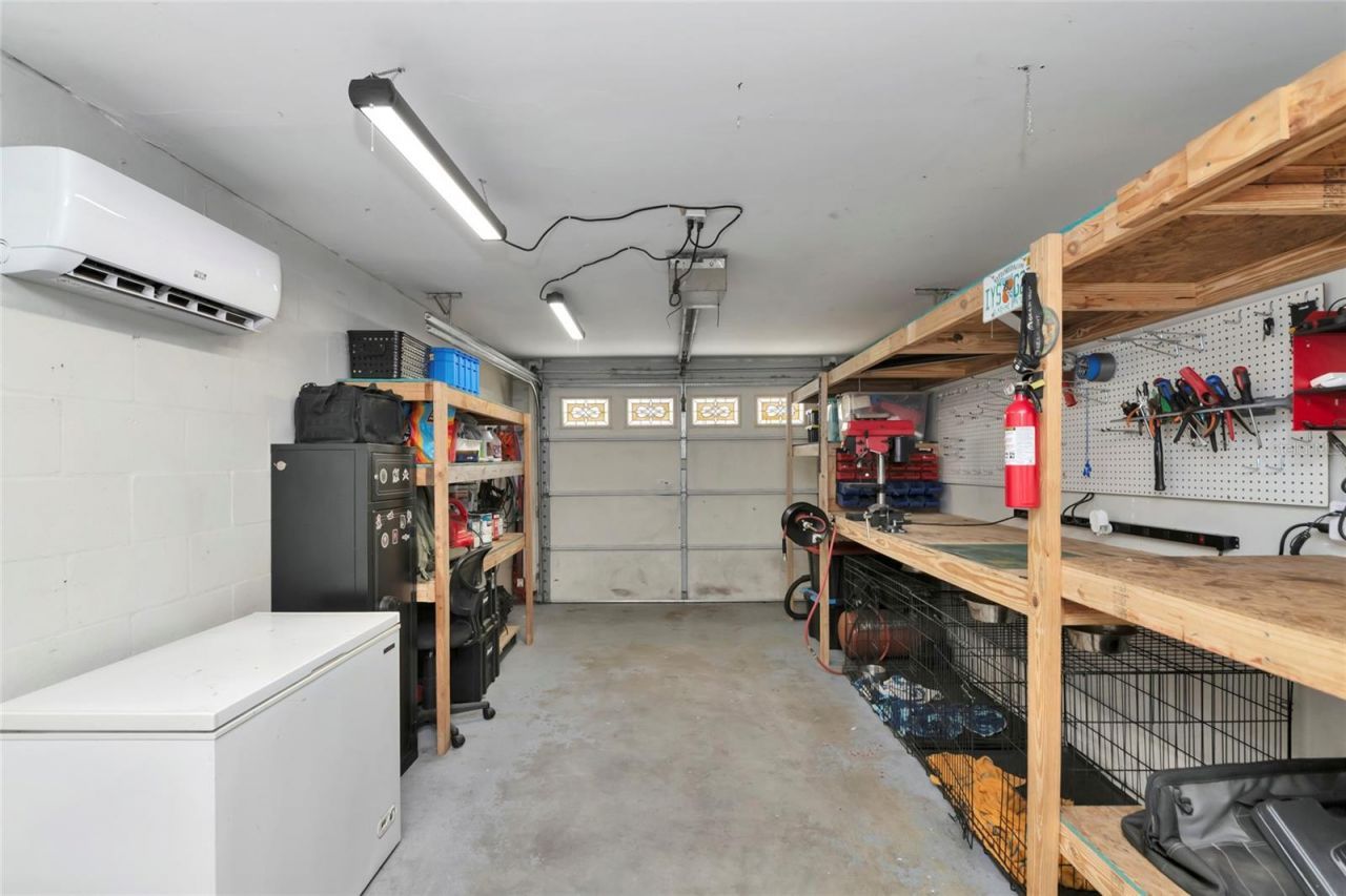 2951 Edgewood Lane, Sarasota, FL 34231 Photo