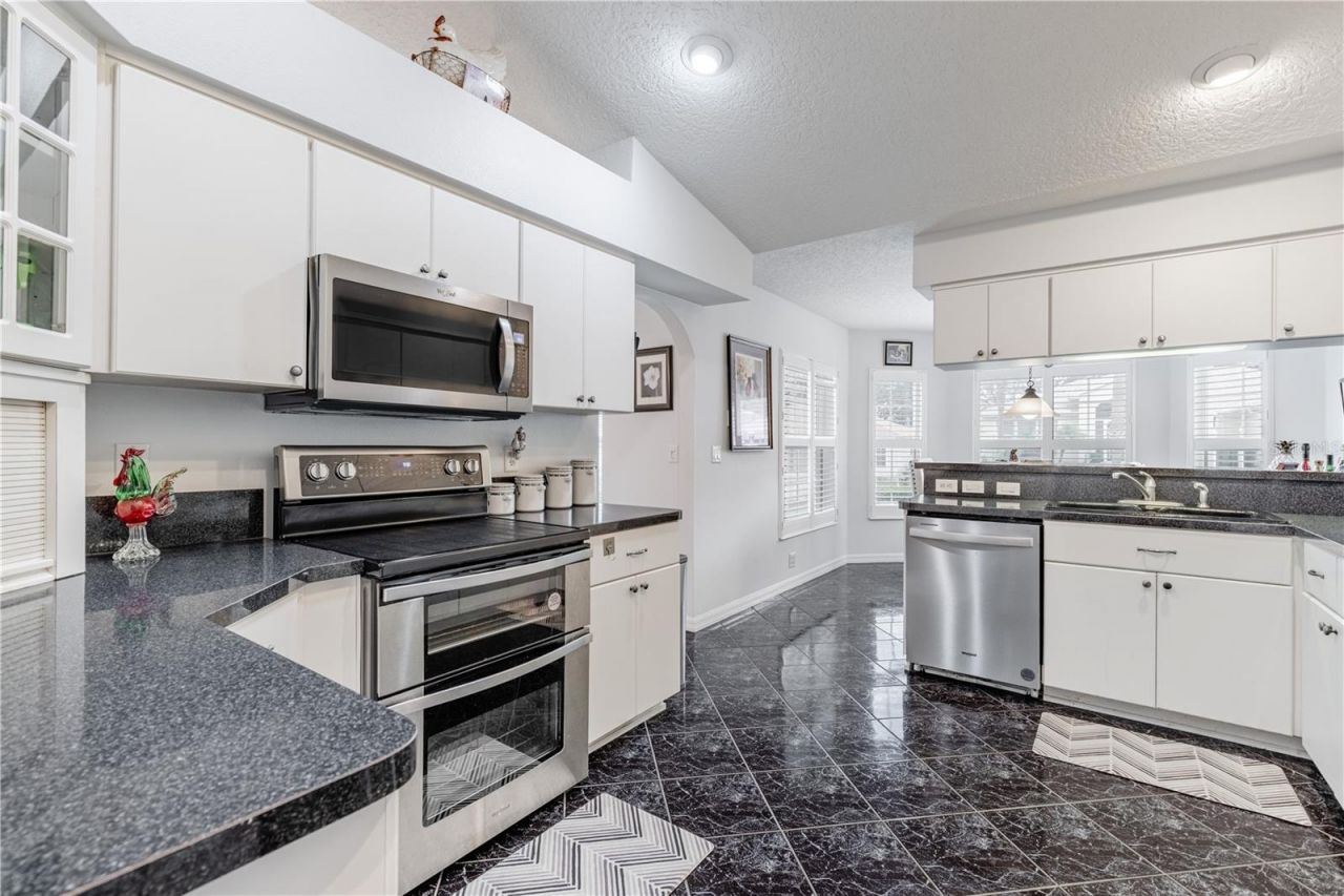 5154 Indian Ocean Loop , Tavares, FL 32778 Photo