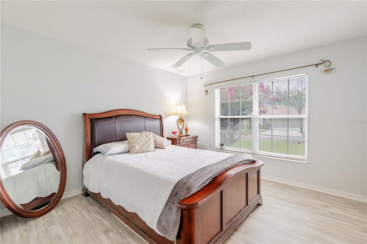 5154 Indian Ocean Loop , Tavares, FL 32778 Photo