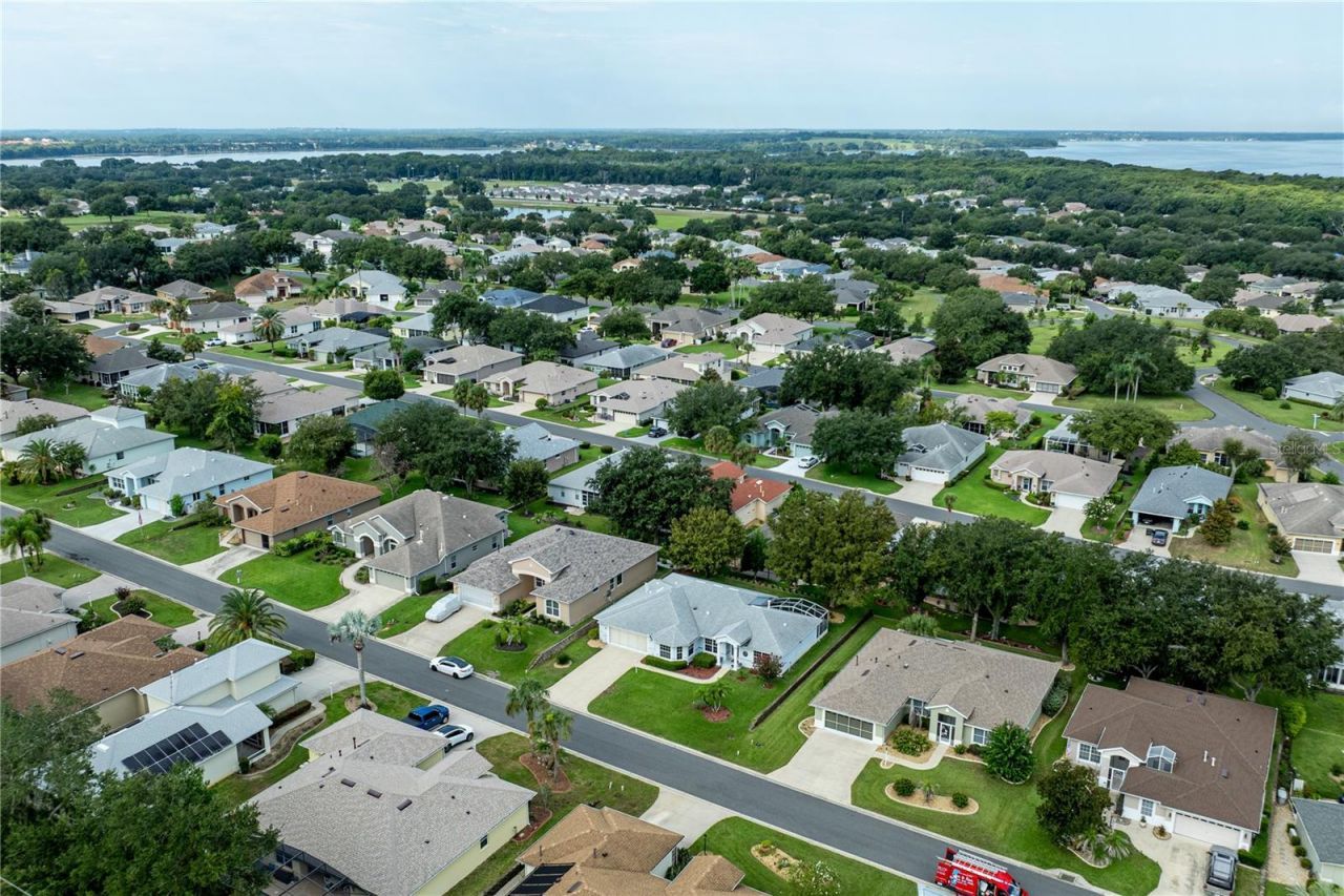 5154 Indian Ocean Loop , Tavares, FL 32778 Photo