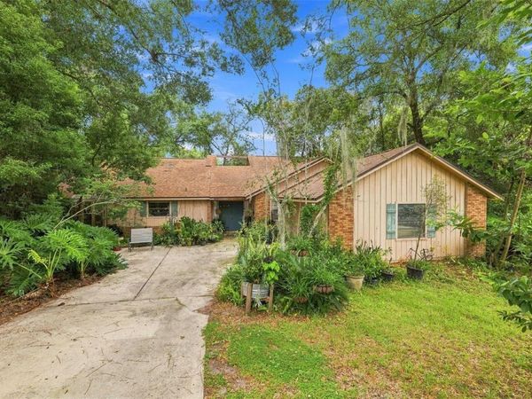 552 WHISPERING OAK LANE , APOPKA, FL 32712
