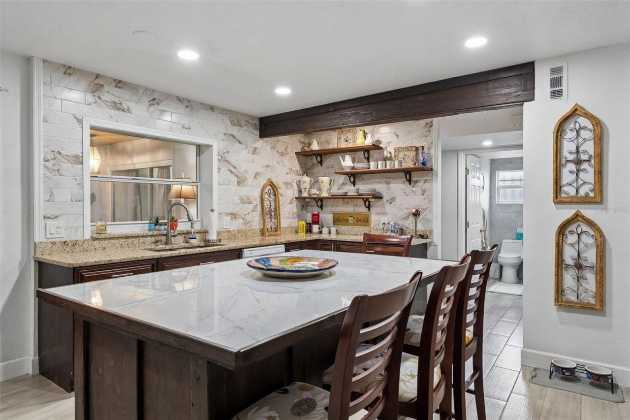 638 Sausalito Boulevard, Unit B5, Casselberry, FL 32707 Photo