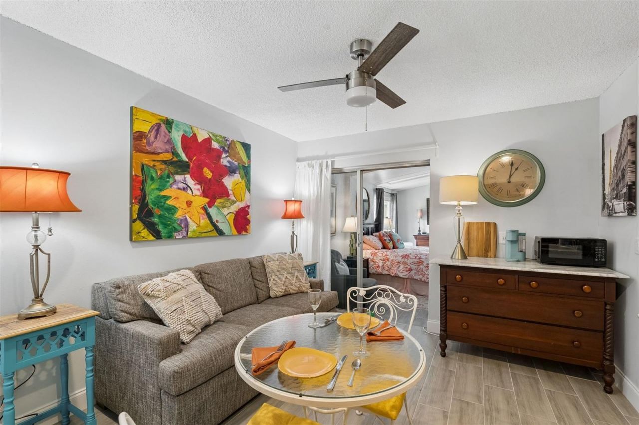 638 Sausalito Boulevard, Unit B5, Casselberry, FL 32707 Photo