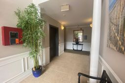 1525 Cambridge Lakes Drive photo 4