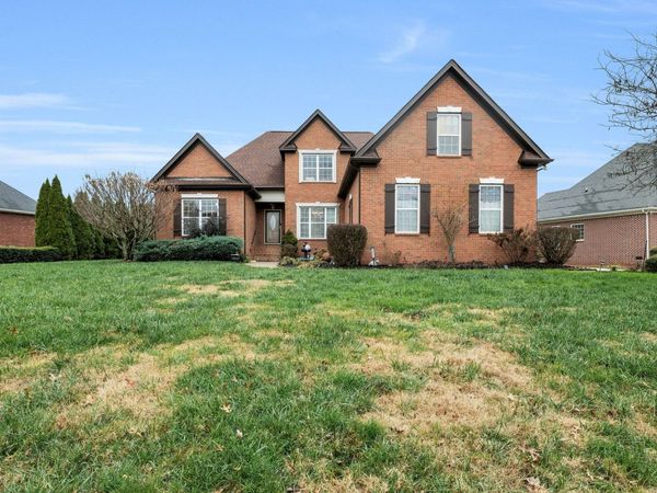 1311 Heather Pl , Murfreesboro, TN 37128
