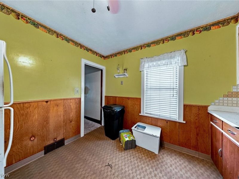 1815 Daniels Avenue , Akron, OH 44312 Photo 12