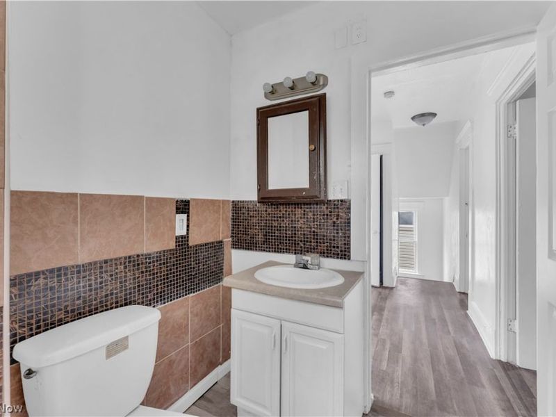 1418 E 95th Street , Cleveland, OH 44106 Photo 24