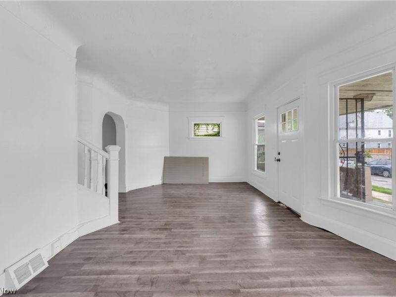 1418 E 95th Street , Cleveland, OH 44106 Photo 6