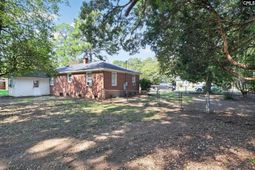 1019 Bordeaux Avenue photo 4
