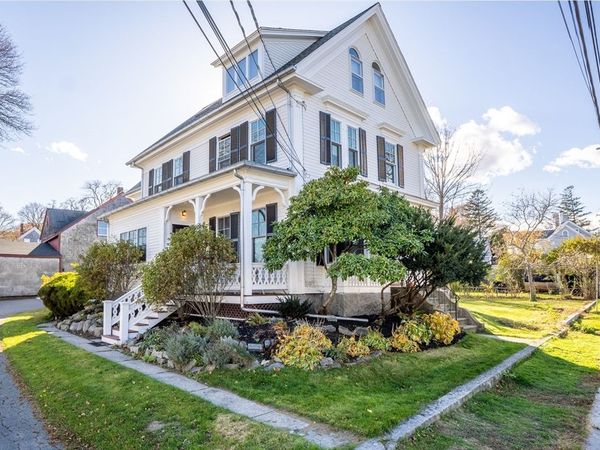 13 Broadway Avenue, Unit 1, Rockport, MA 01966