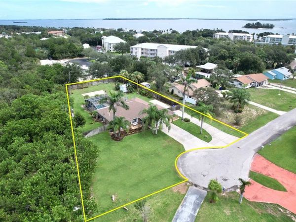 7686 134th Street, Sebastian, FL 32958