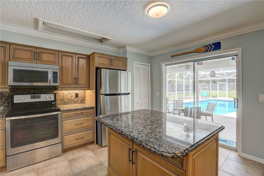 7686 134th Street, Sebastian, FL 32958 Photo