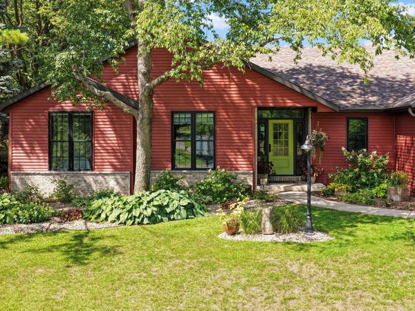 1828 Lake View Terrace, Stoughton, WI 53589