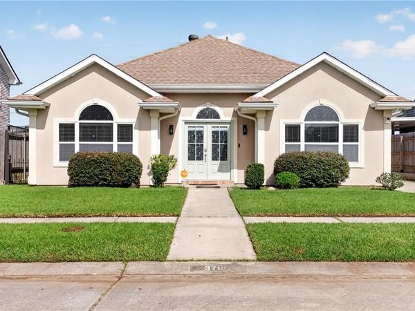 3708 KAREN Drive, Chalmette, LA 70043