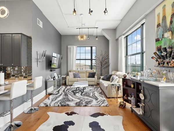 1201 CANAL Street , Unit 452, New Orleans, LA 70112