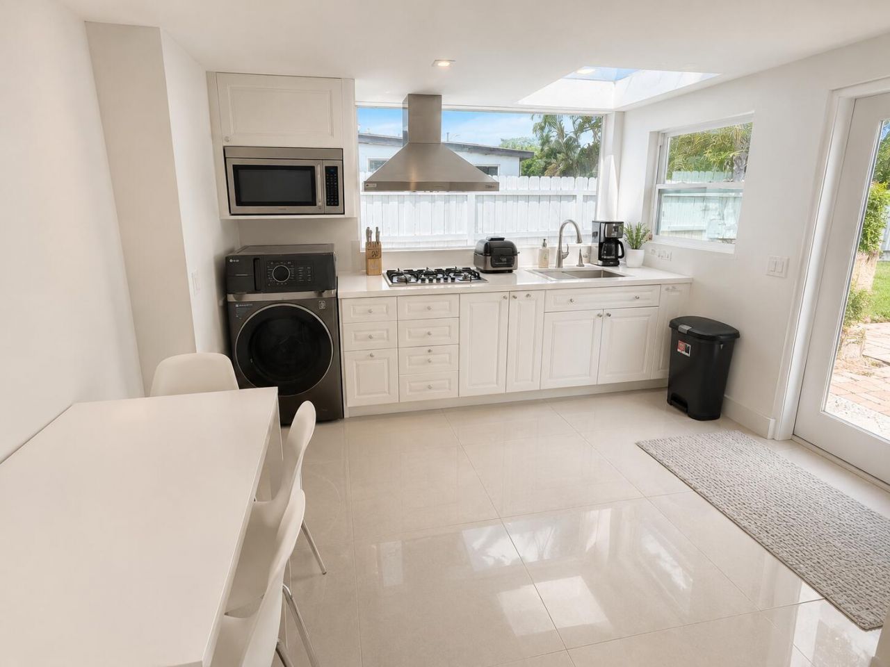 327 Lancaster Street, Boca Raton, FL 33487 Photo