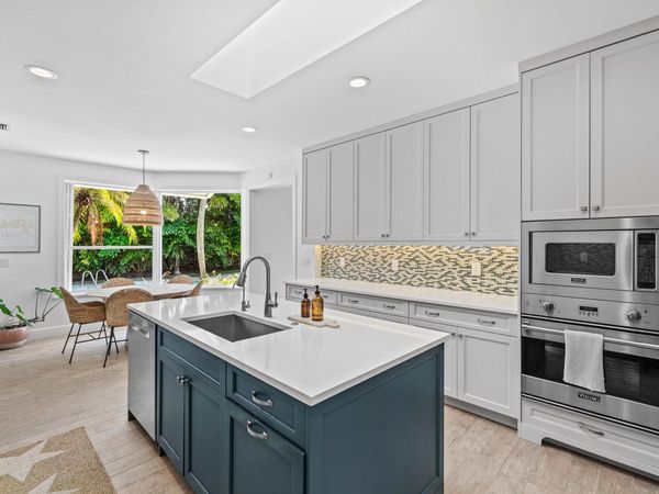 2815 HAMPTON Circle E, Delray Beach, FL 33445