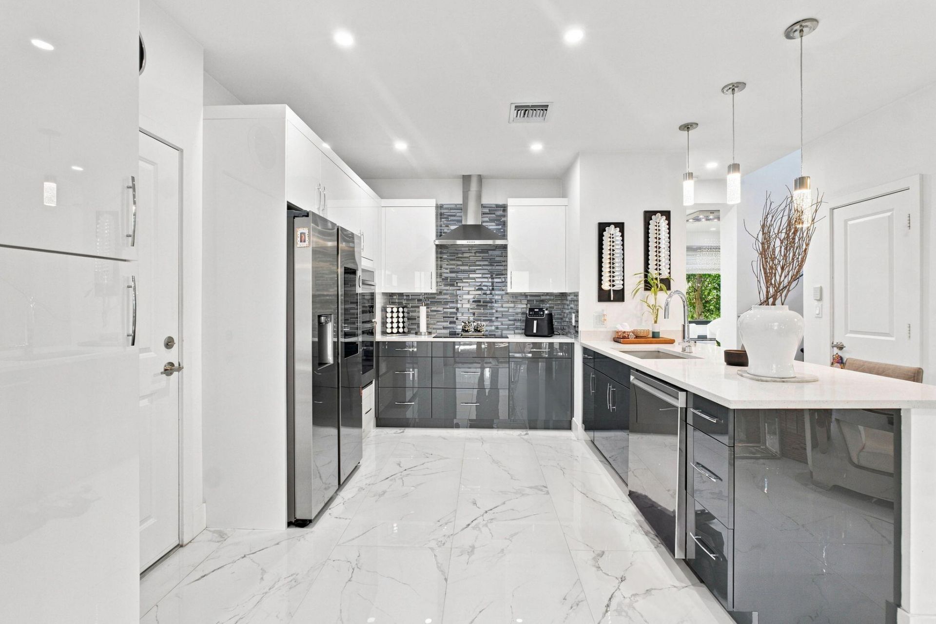 1090 SE 3rd Street, Unit 1090, Pompano Beach, FL 33060 Photo