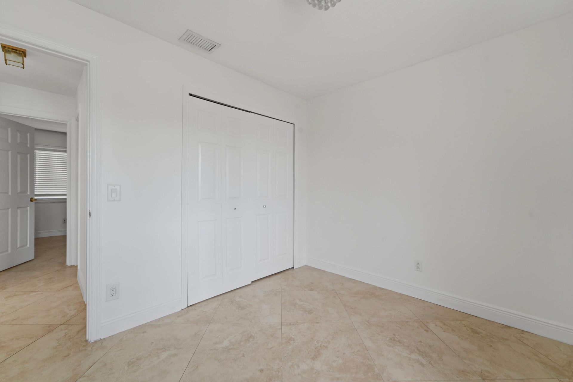 217 Parkwood Drive S, Royal Palm Beach, FL 33411 Photo