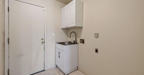 2526 Libero Drive, Sparks, NV 89436 Photo