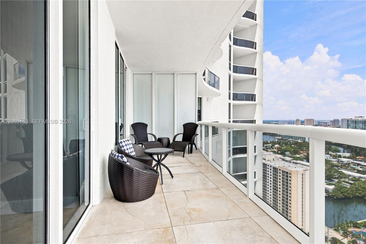 15811 Collins Ave , Unit 2802, Sunny Isles Beach, FL 33160 Photo