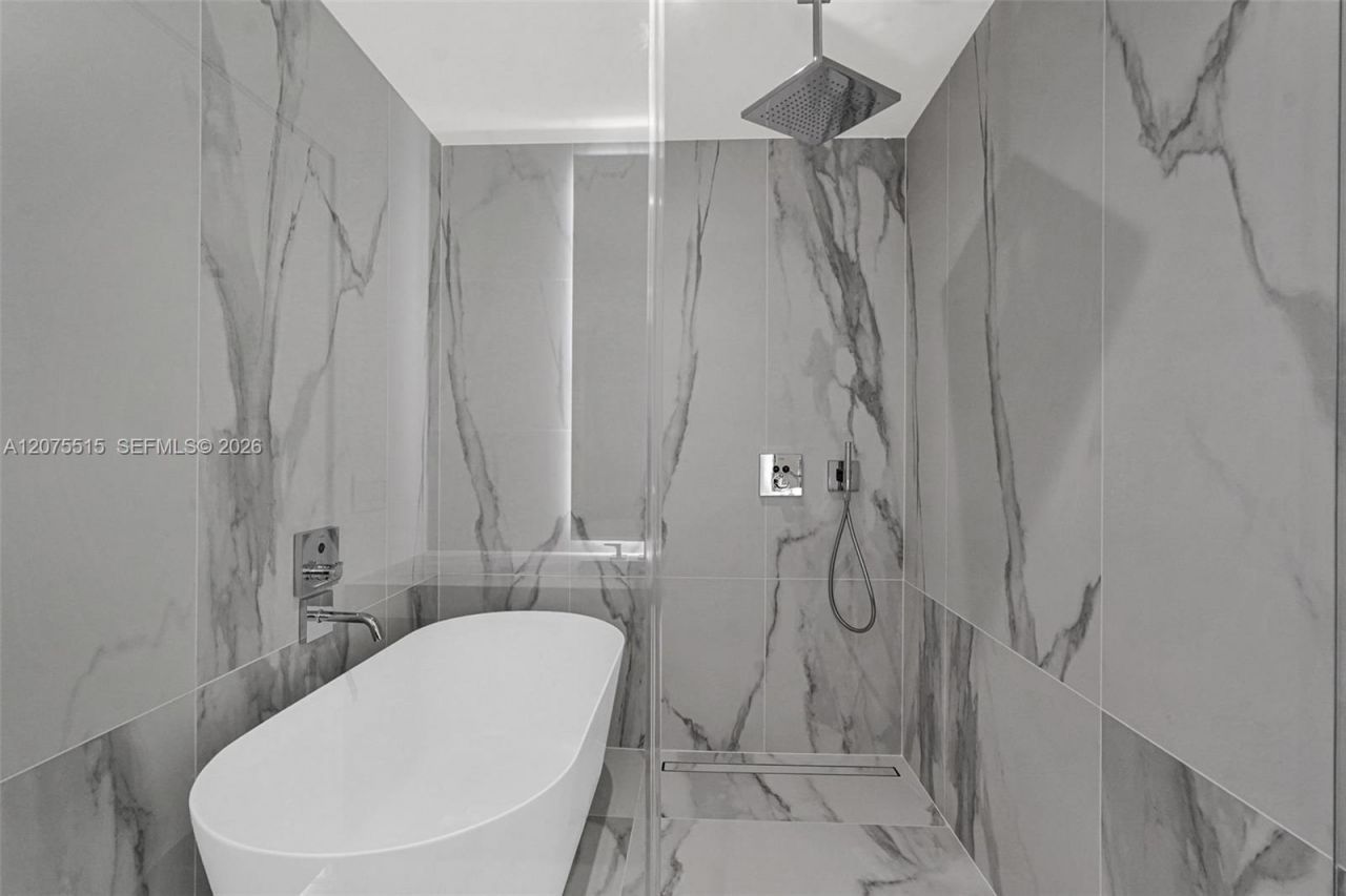 1400 Biscayne Blvd , Unit 1706, Miami, FL 33132 Photo