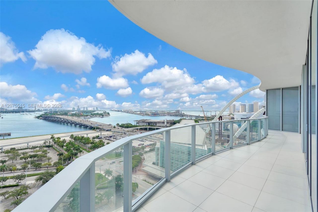 1400 Biscayne Blvd , Unit 1706, Miami, FL 33132 Photo