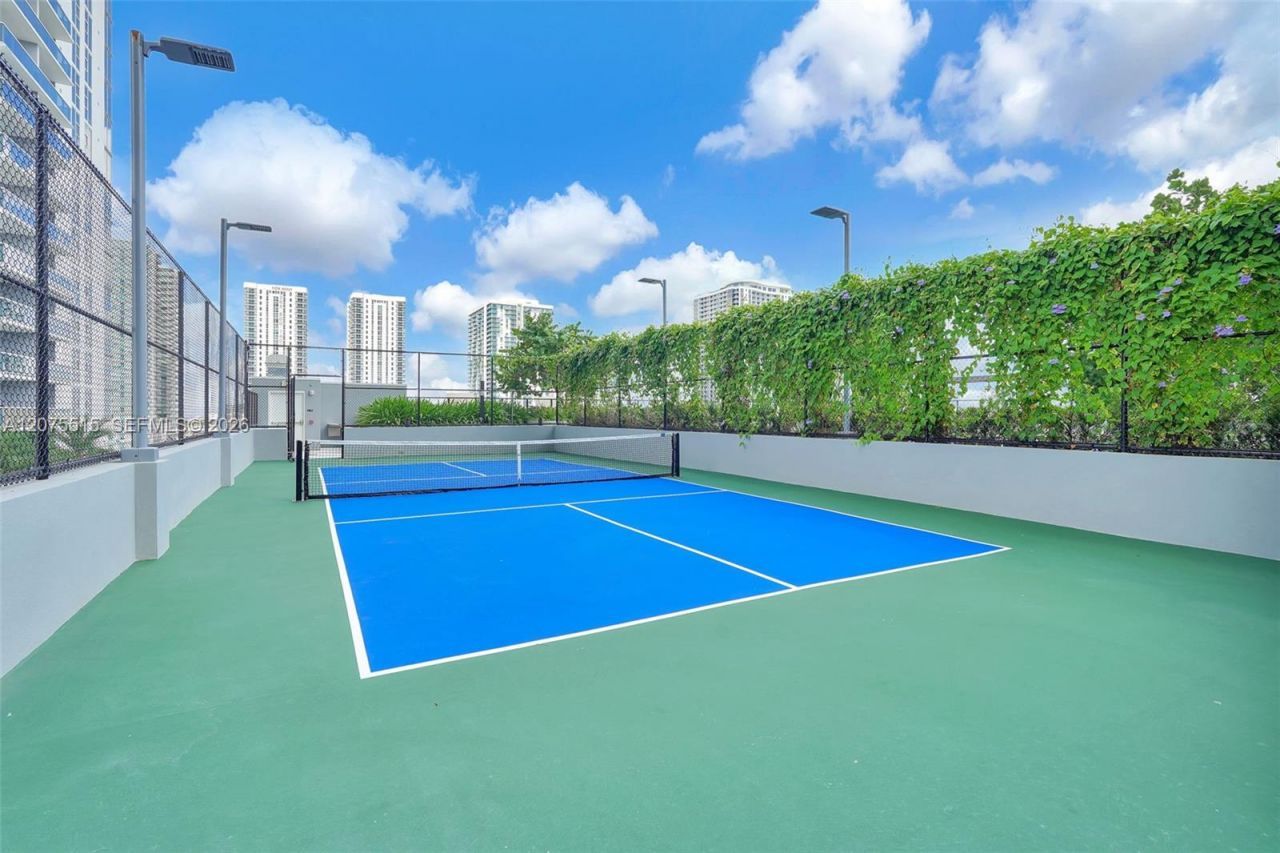 1400 Biscayne Blvd , Unit 1706, Miami, FL 33132 Photo