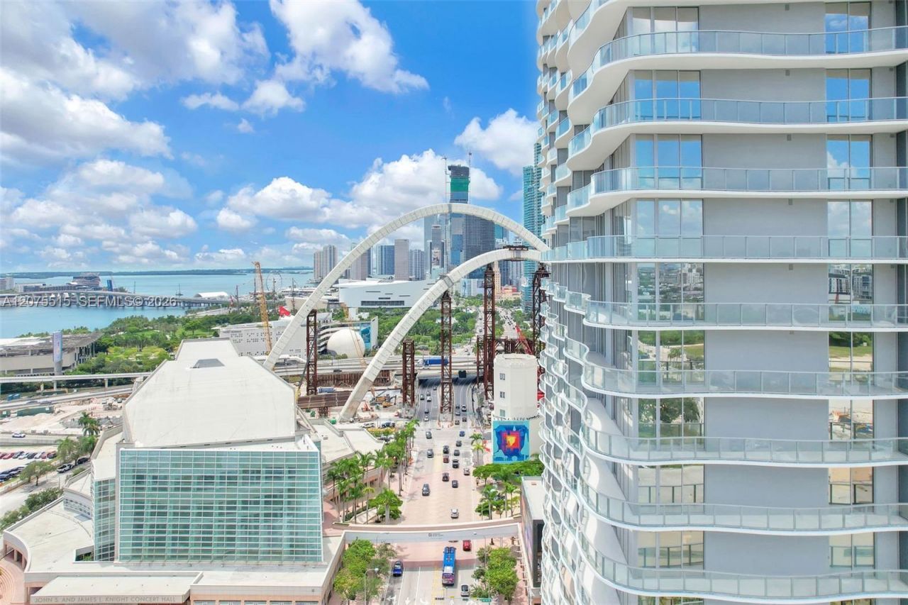 1400 Biscayne Blvd , Unit 1706, Miami, FL 33132 Photo