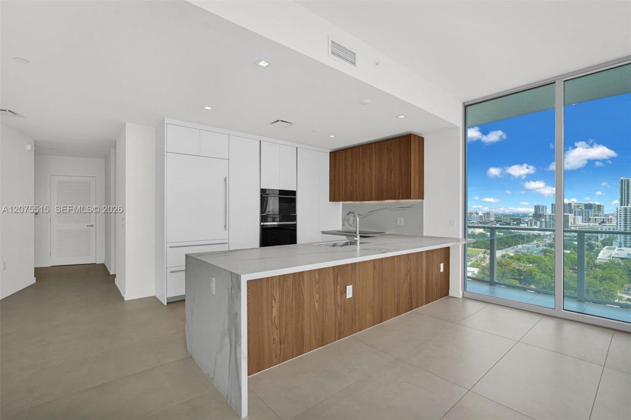 1400 Biscayne Blvd , Unit 1706, Miami, FL 33132 Photo