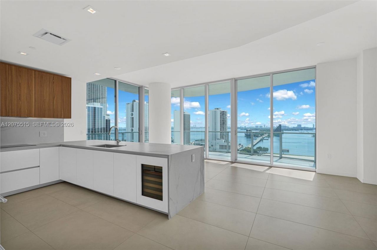 1400 Biscayne Blvd , Unit 1706, Miami, FL 33132 Photo