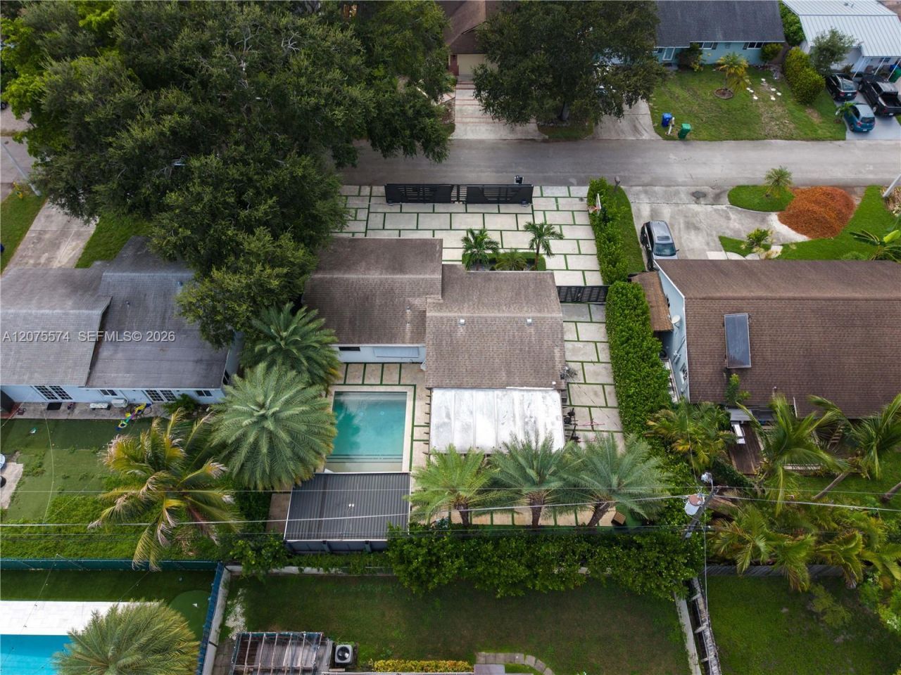 1721 SW 96th Ave , Miramar, FL 33025 Photo