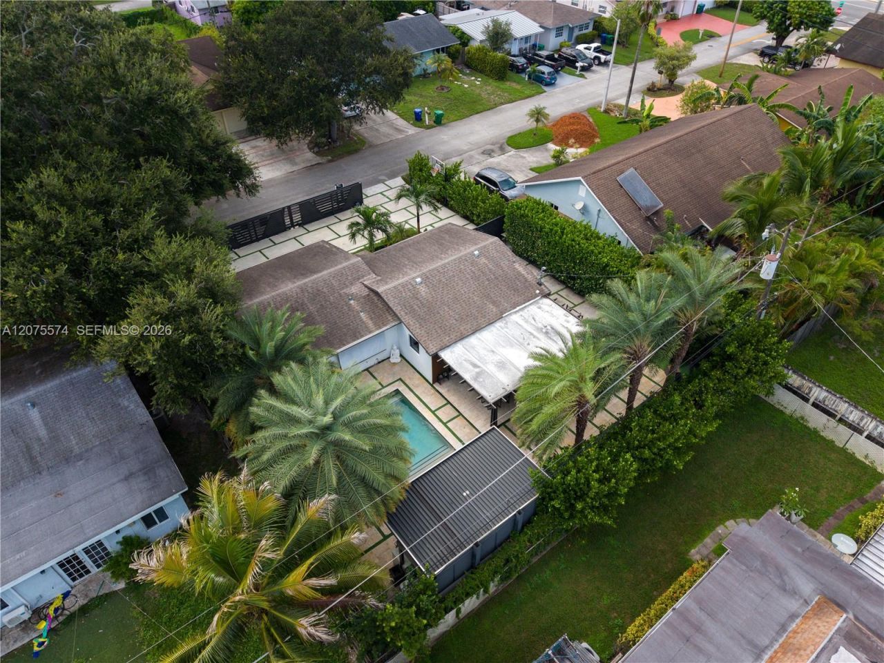 1721 SW 96th Ave , Miramar, FL 33025 Photo
