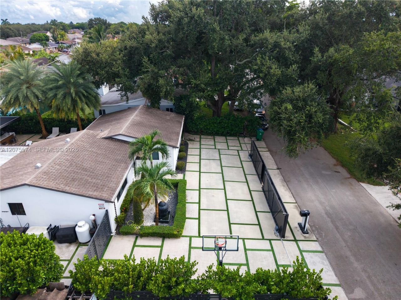 1721 SW 96th Ave , Miramar, FL 33025 Photo