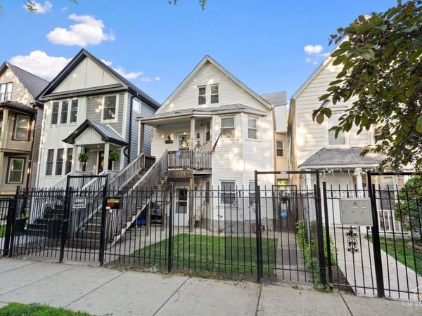 4019 N Bernard Street , Chicago, IL 60618