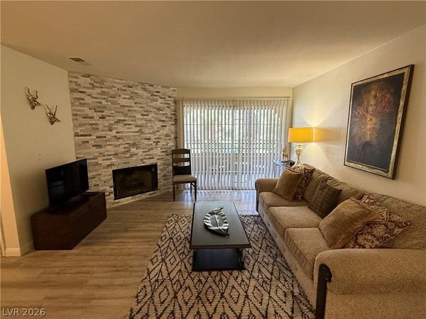 2200 S FORT APACHE Road, Unit 2172, Las Vegas, NV 89117